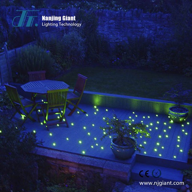 A set of fiber optic kit can create a starry sky at home
